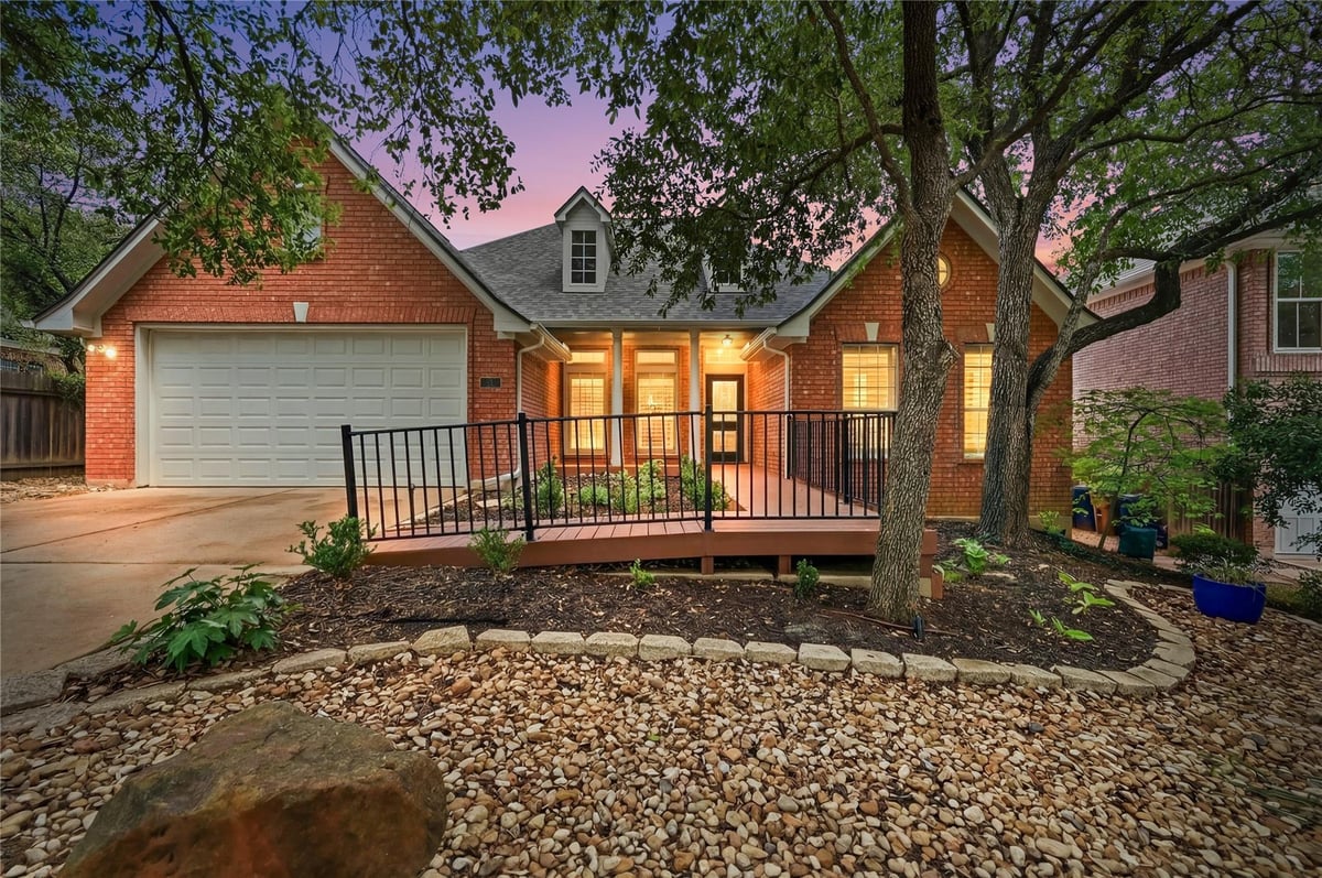 View 5916 Back Bay Ln in Circle C Ranch Ph B Sec 13 5916 Back Bay Ln - front exterior - Luxury home in Circle C Ranch Ph B Sec 13, Austin, TX