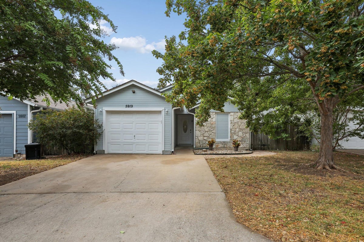 View 5919 Kevin Kelly PL in Austin 5919 Kevin Kelly PL, photo 1 of 25, Austin, Austin, TX