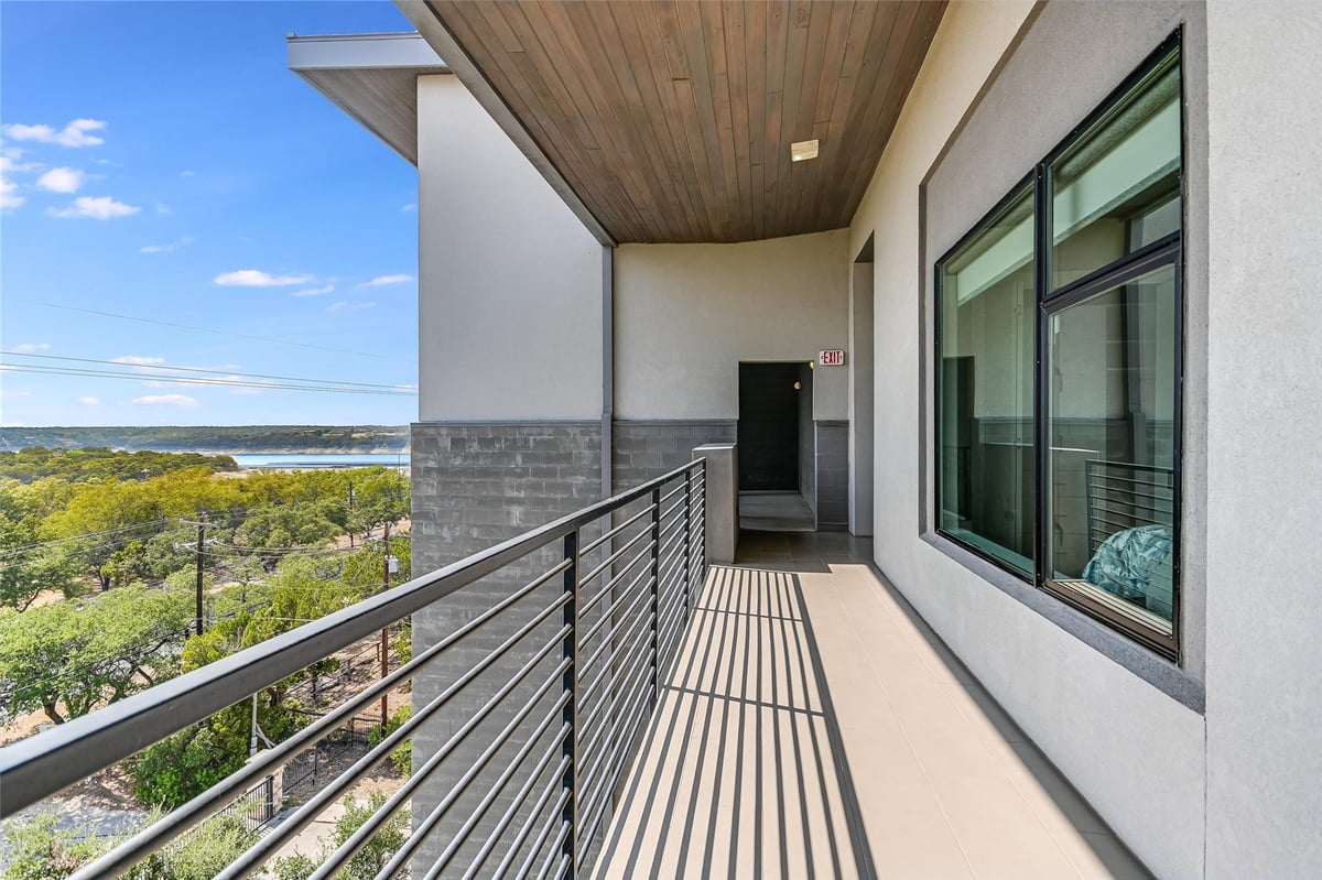 Primary bedroom at 5921 Hiline Rd Unit #1501 - 3 bed 2 bath home