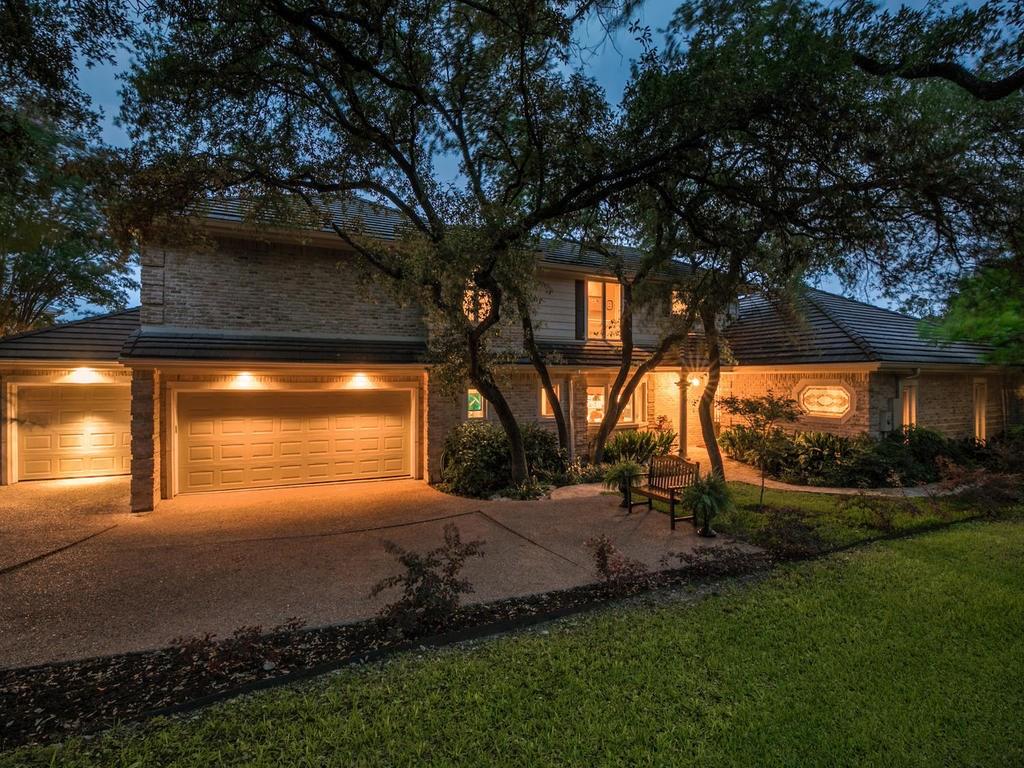 View 5923 Overlook Dr in Overlook 5923 Overlook Dr - front exterior - Luxury home in Overlook, Austin, TX