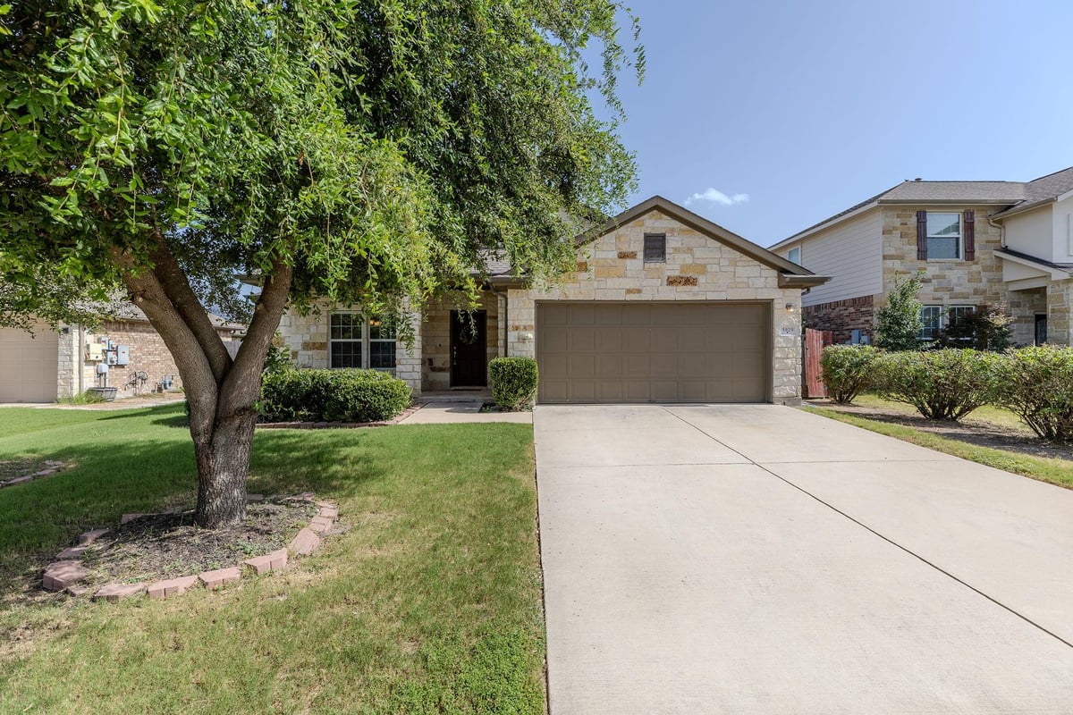 View 5929 Parma ST in Siena Sec 21 5929 Parma ST - front exterior - Luxury home in Siena Sec 21, Round Rock, TX
