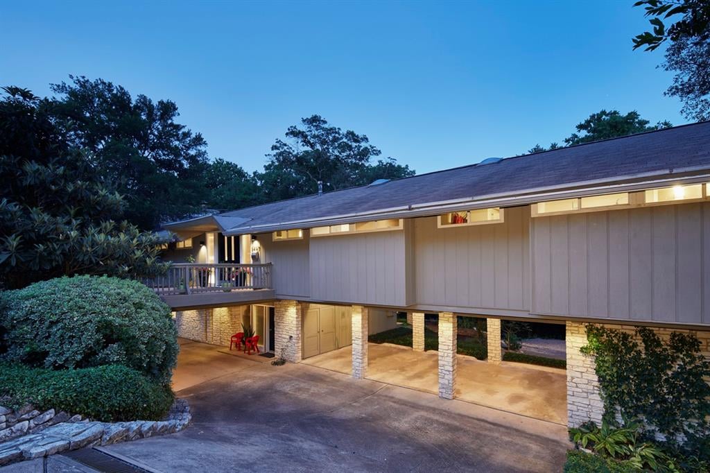 View 5947 Highland Hills DR in Highland Hills Sec 05 Ph 02 5947 Highland Hills DR - front exterior - Luxury home in Highland Hills Sec 05 Ph 02, Austin, TX