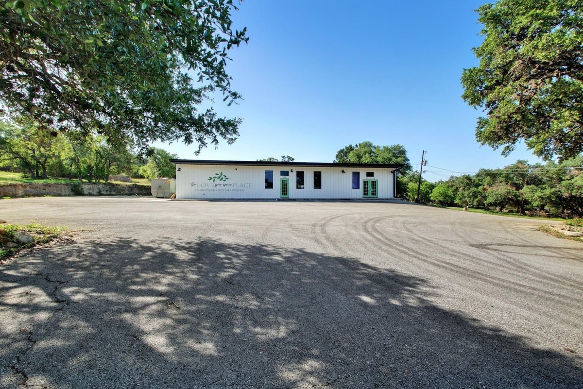 Living area at 600 Fm 3237 - Village of Wimberley, Wimberley, TX