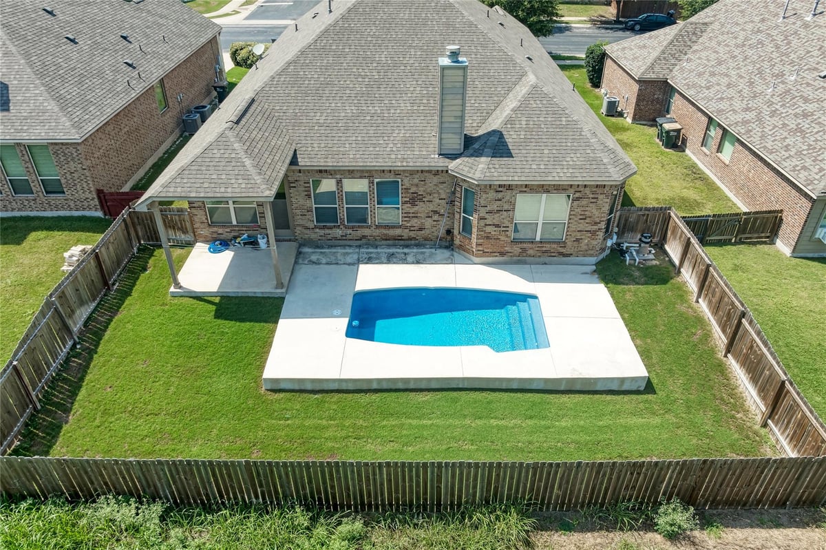 600 Rosedale BLVD - property photo 1 - Luxury home in Georgetown Village, Georgetown, TX