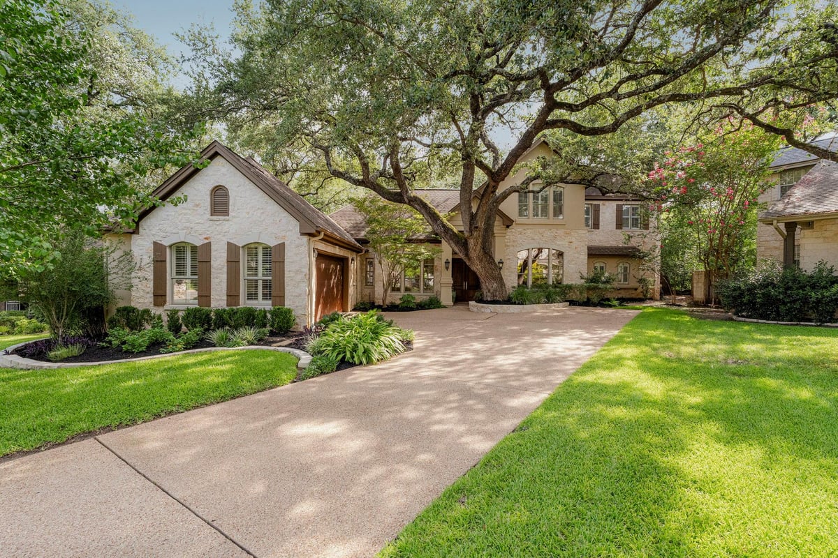 View 6000 Little Bull CV in Courtyard 6000 Little Bull CV - front exterior - Luxury home in Courtyard, Austin, TX