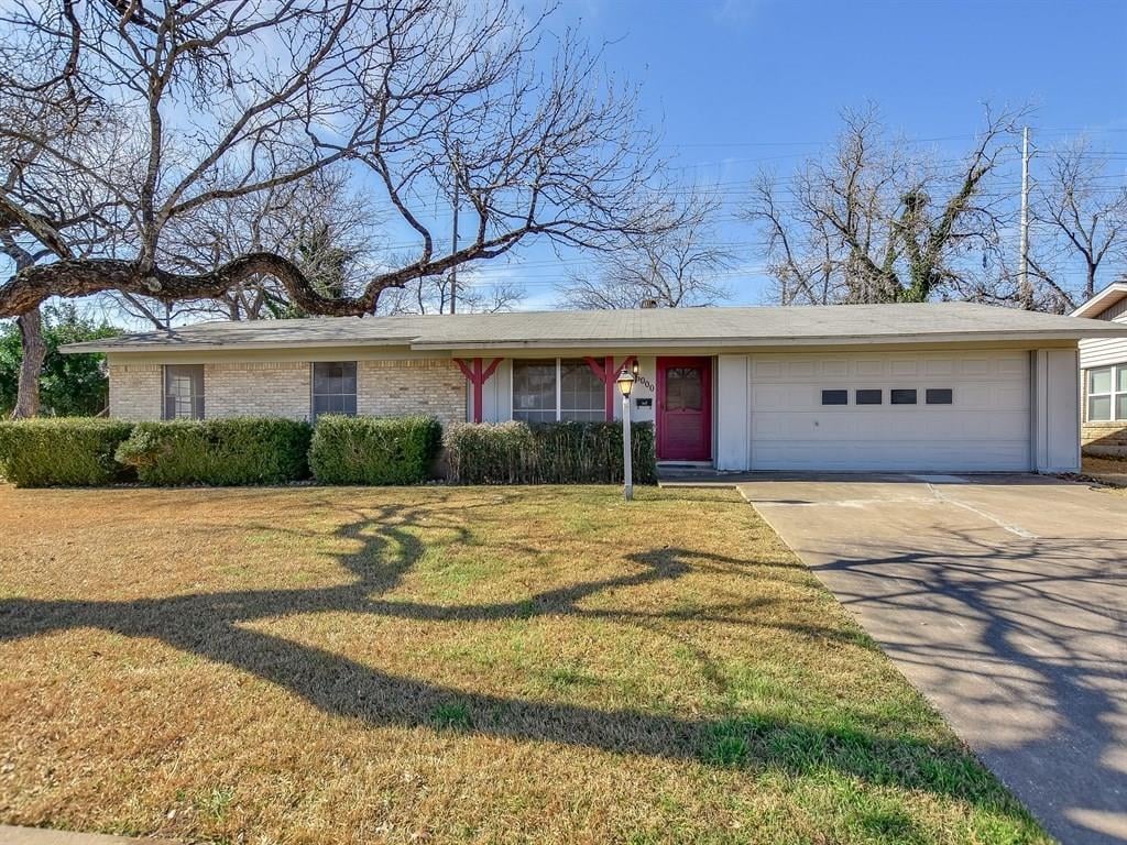 View 6000 Marilyn Dr in Allandale West Sec 04 6000 Marilyn Dr - front exterior - Luxury home in Allandale West Sec 04, Austin, TX