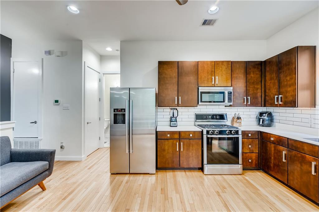 View 6000 S Congress Ave Unit #604 in Village On Congress Condo Amd 6000 S Congress Ave Unit #604 - front exterior - Luxury home in Village On Congress Condo Amd, Austin, TX