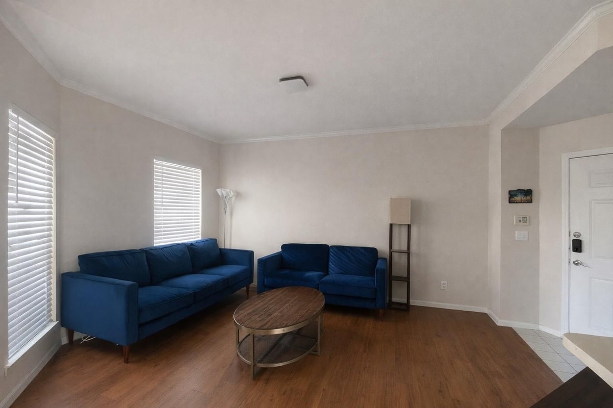 View 6000 Shepherd Mountain CV Unit #1404 in Montevista Condo Ph 03 Amd 6000 Shepherd Mountain CV Unit #1404 - property photo 1 - Luxury home in Montevista Condo Ph 03 Amd, Austin, TX