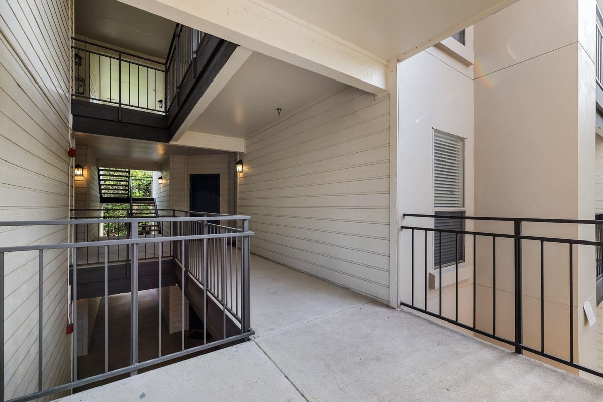 Kitchen at 6000 Shepherd Mountain Cv Unit #219 - 1 bed 1 bath home