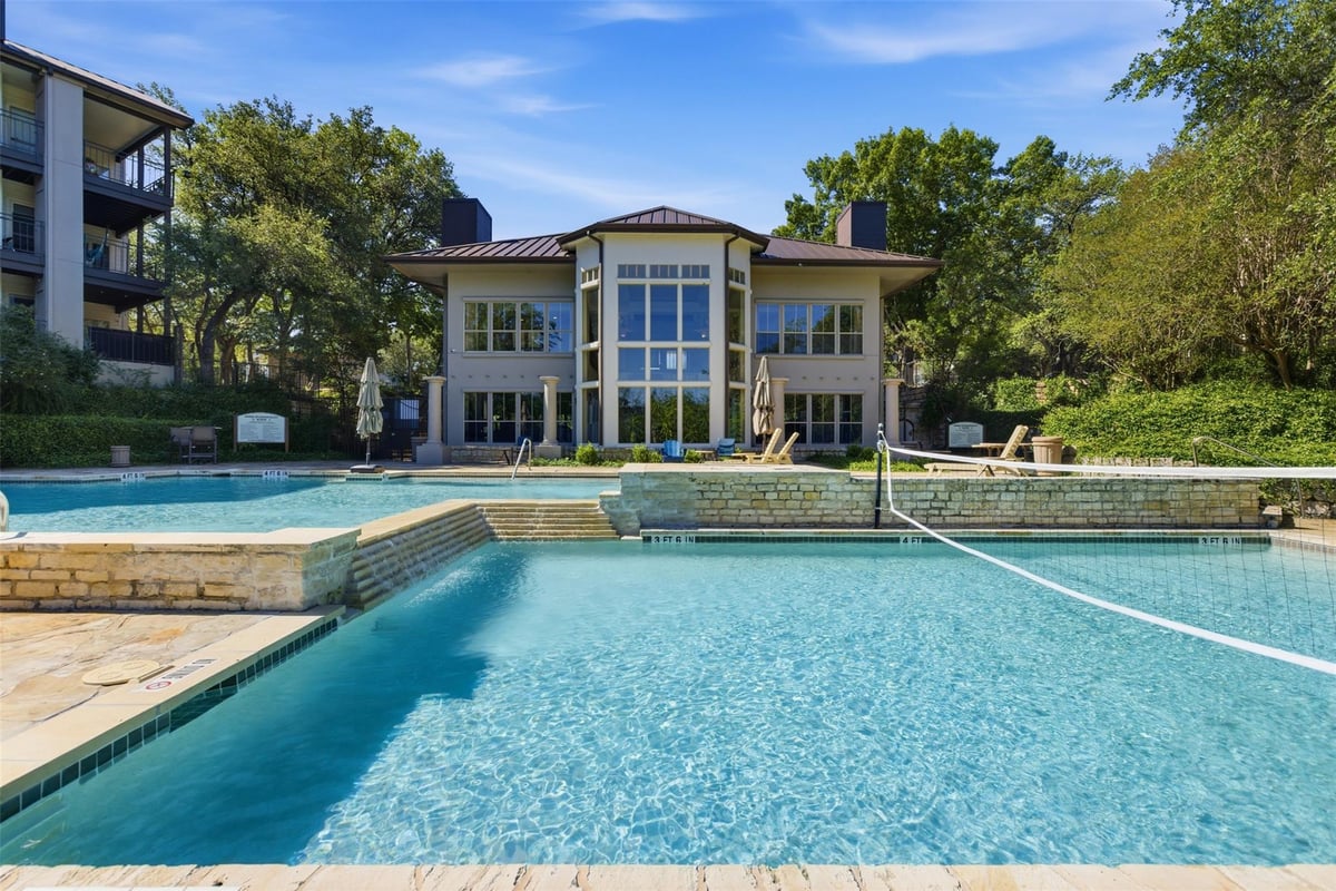 View 6000 Shepherd Mountain CV Unit #304 in Montevista Condo Ph 01 Amd 6000 Shepherd Mountain CV Unit #304 - front exterior - Luxury home in Montevista Condo Ph 01 Amd, Austin, TX