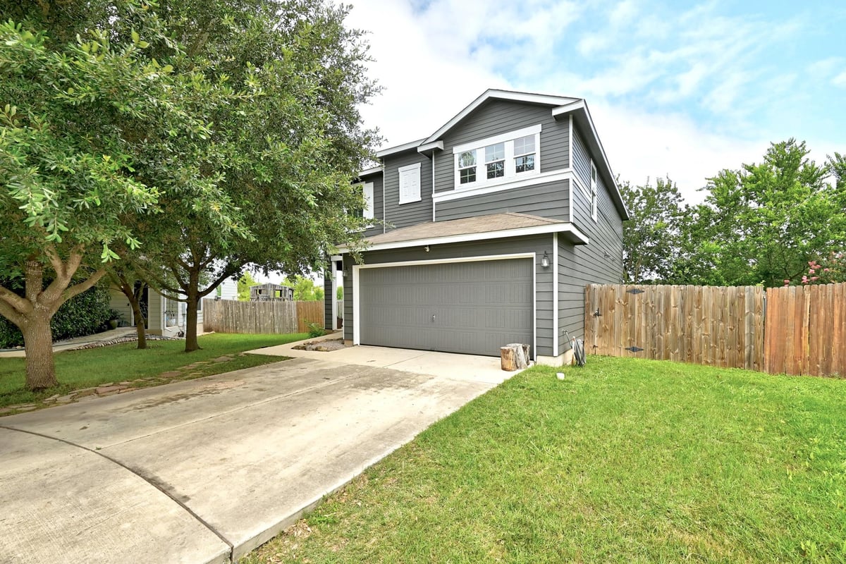 View 6000 Toye DR in Meadows At Berdoll Ph 2 Sec 1 6000 Toye DR - front exterior - Luxury home in Meadows At Berdoll Ph 2 Sec 1, Del Valle, TX