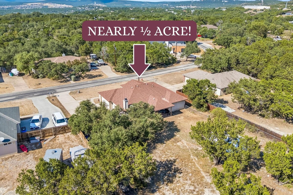 View 6005 La Mesa ST in Lago Vista 6005 La Mesa ST, photo 1 of 39, Lago Vista, Lago Vista, TX