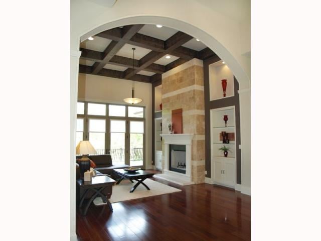 View 6007 Marquesa Dr in Shinoak Valley Sec 02 6007 Marquesa Dr - property photo 1 - Luxury home in Shinoak Valley Sec 02, Austin, TX