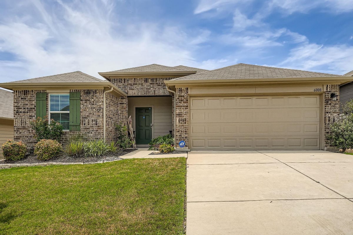 View 6008 Shanjia Dr in GILBERT LANE PHS 4 6008 Shanjia Dr - front exterior - Luxury home in GILBERT LANE PHS 4, Austin, TX