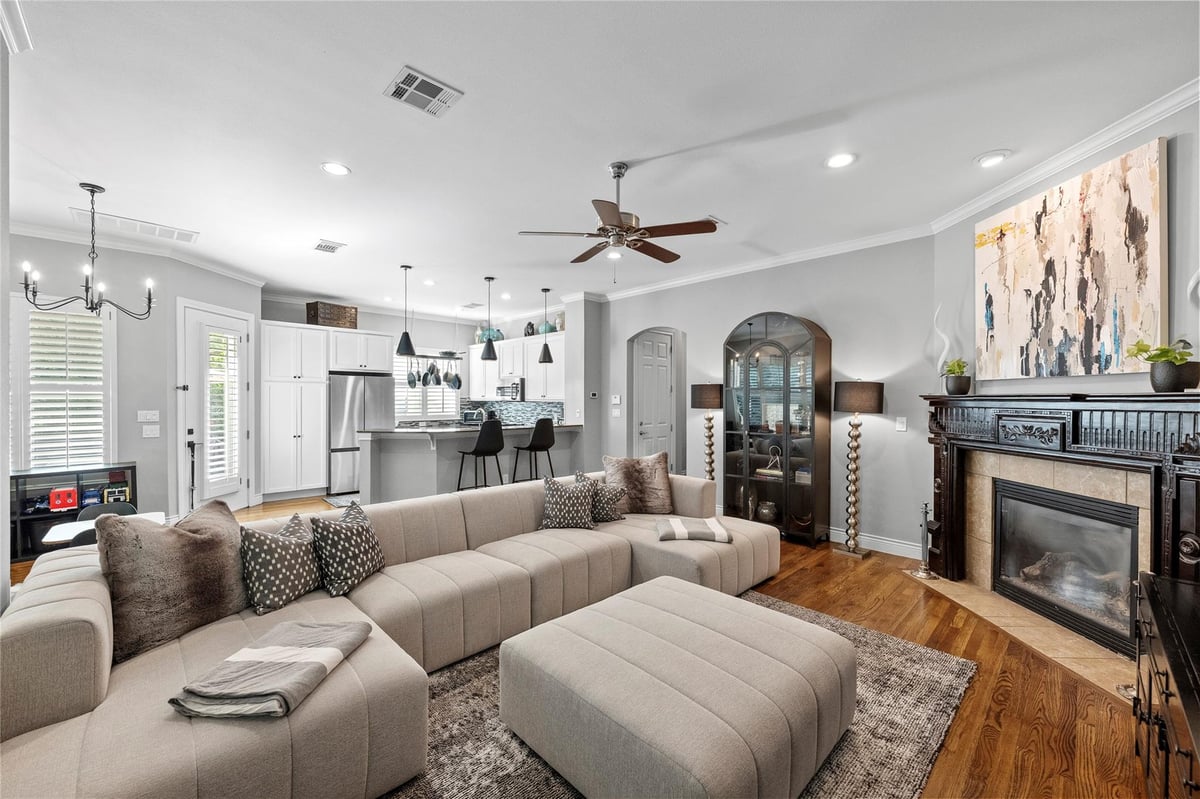 View 601 Upson St Unit #B in Atlanta Street Villas Condo 601 Upson St Unit #B - front exterior - Luxury home in Atlanta Street Villas Condo, Austin, TX