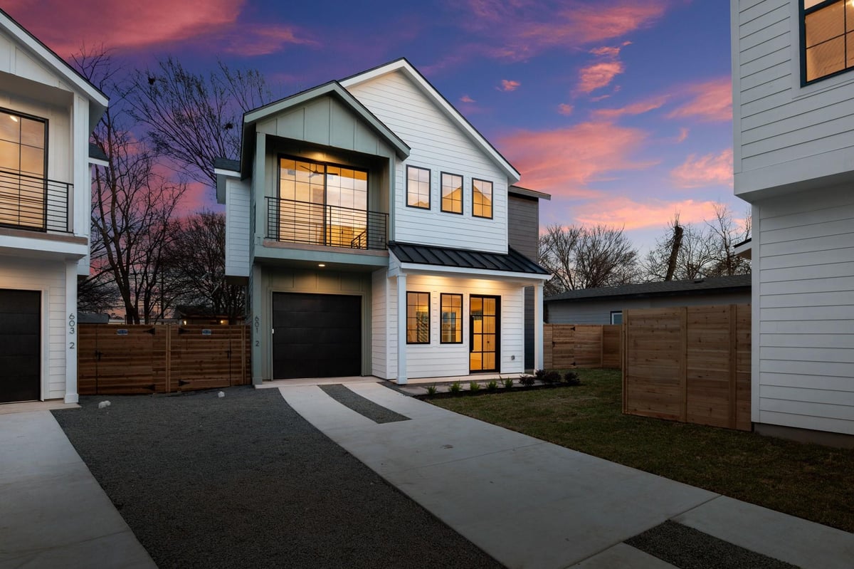 View 601 Vermont Rd Unit #2 in Govalle 601 Vermont Rd Unit #2 - front exterior - Luxury home in Govalle, Austin, TX