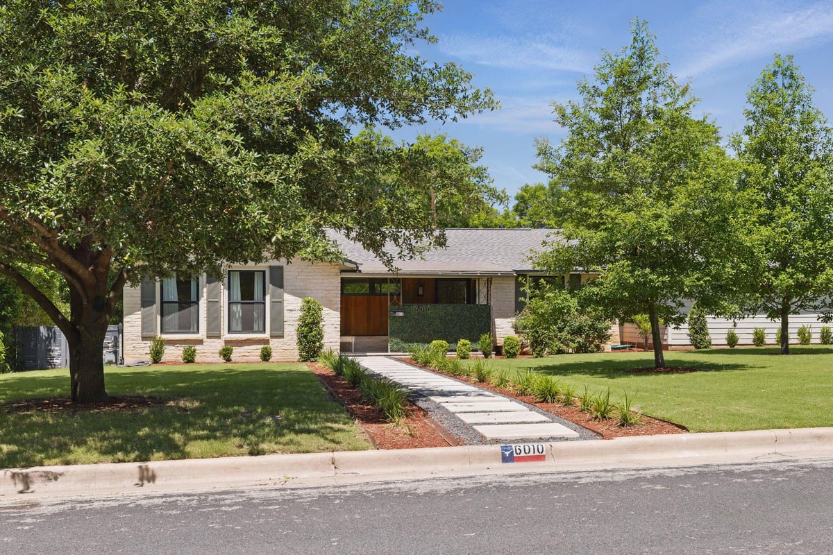View 6010 Nasco DR in Allandale Sec 04 6010 Nasco DR - property photo 1 - Luxury home in Allandale Sec 04, Austin, TX