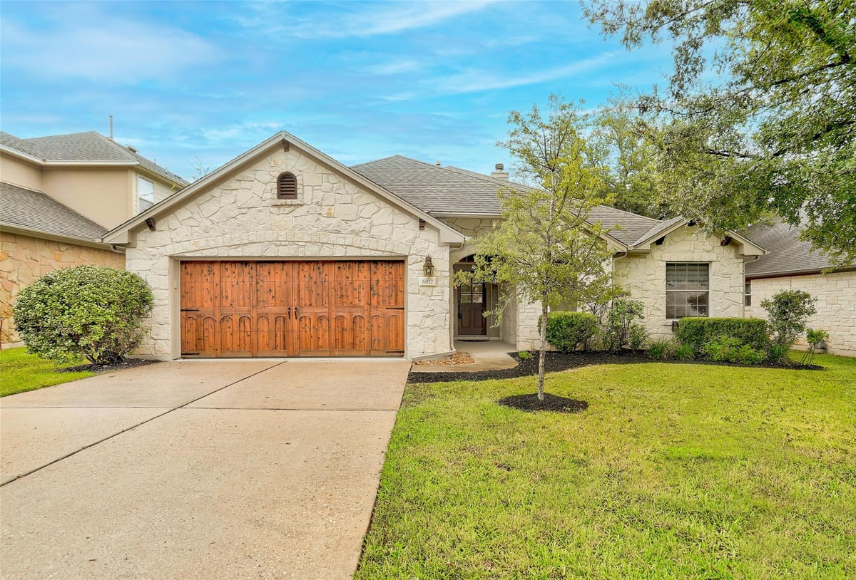 View 6012 York Bridge Cir in Circle C Ranch Ph C Sec 09 6012 York Bridge Cir - front exterior - Luxury home in Circle C Ranch Ph C Sec 09, Austin, TX