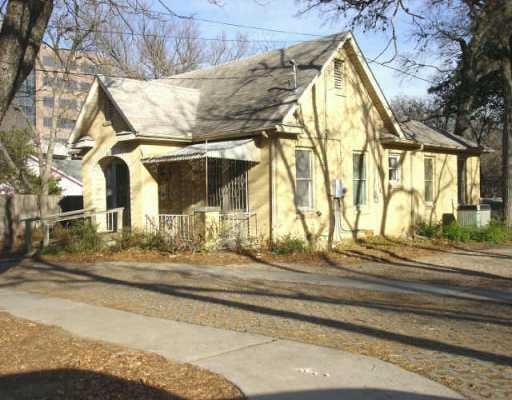View 603 BOULDIN Ave in Bouldin Creek 603 BOULDIN Ave, photo 1, Bouldin Creek, Austin, TX