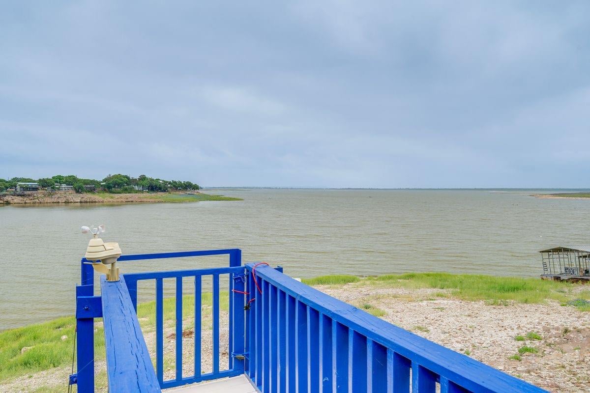 View 603 Waterway Ln in Swiss Village 603 Waterway Ln - front exterior - Luxury home in Swiss Village, Burnet, TX