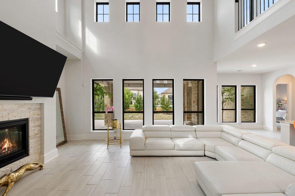 Primary bedroom at 604 Rawson Bnd - 4 bed 3 bath home