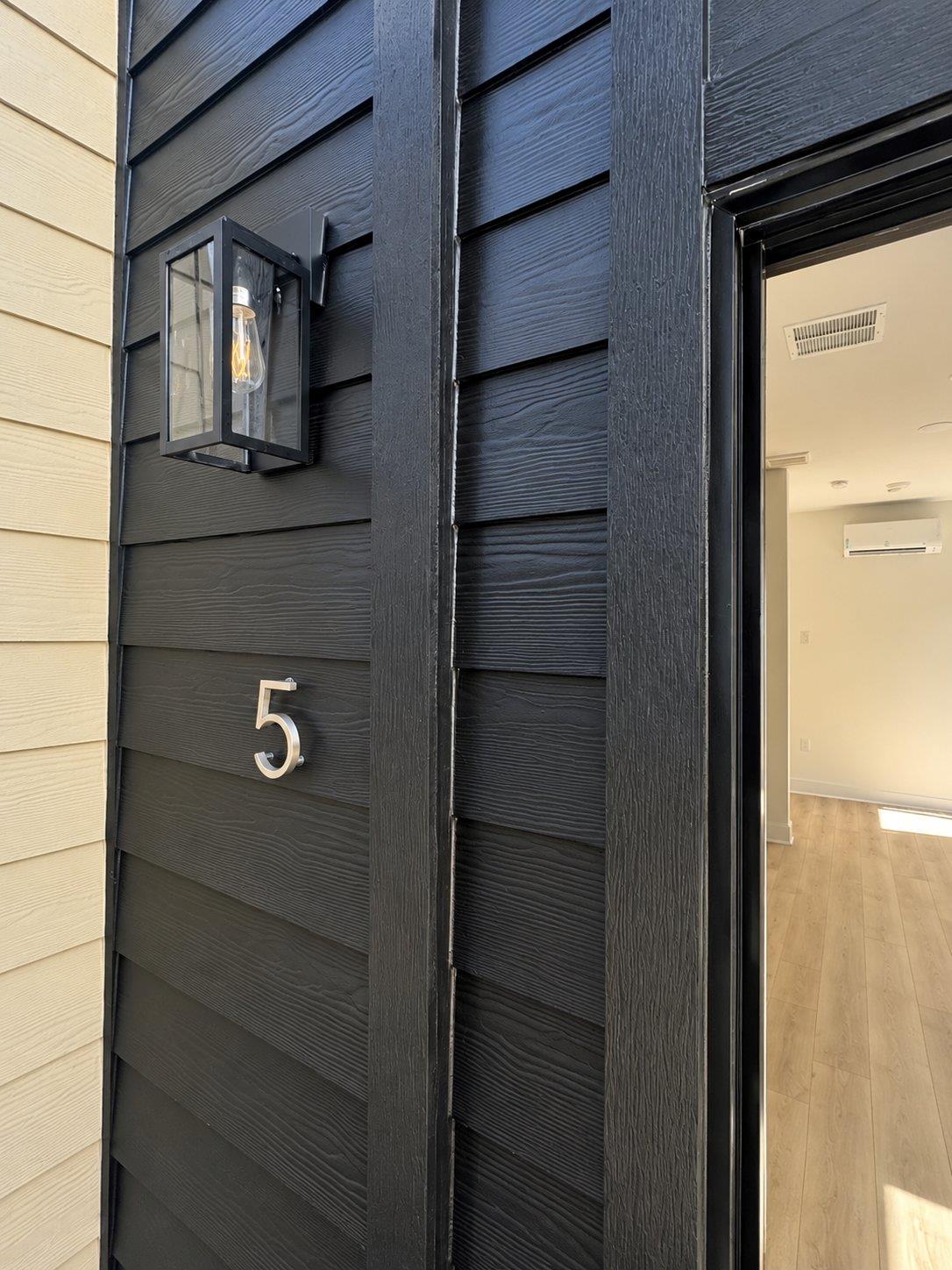 View 605 E 55th ST Unit #5 in Austin 605 E 55th ST Unit #5, photo 1 of 18, Austin, Austin, TX