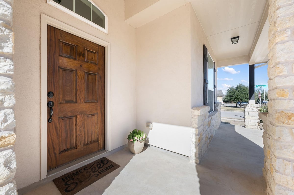Primary bedroom at 605 Palmilla St - 4 bed 2 bath home