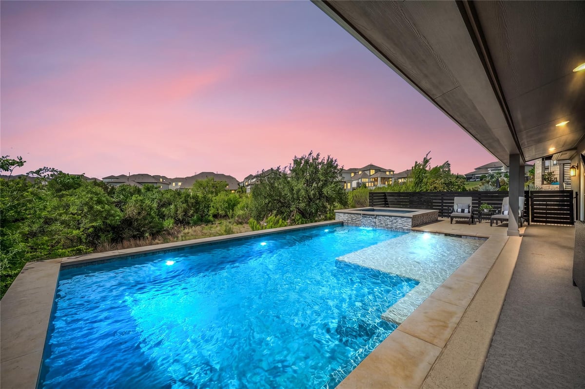 View 606 Bonfisk Bnd in Rough Hollow 606 Bonfisk Bnd - property photo 1 - Luxury home in Rough Hollow, Austin, TX