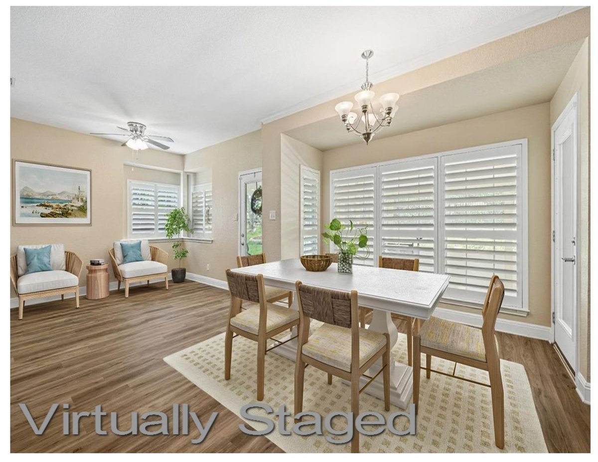 Living area at 606 Explorer - 3 bed 3 bath home