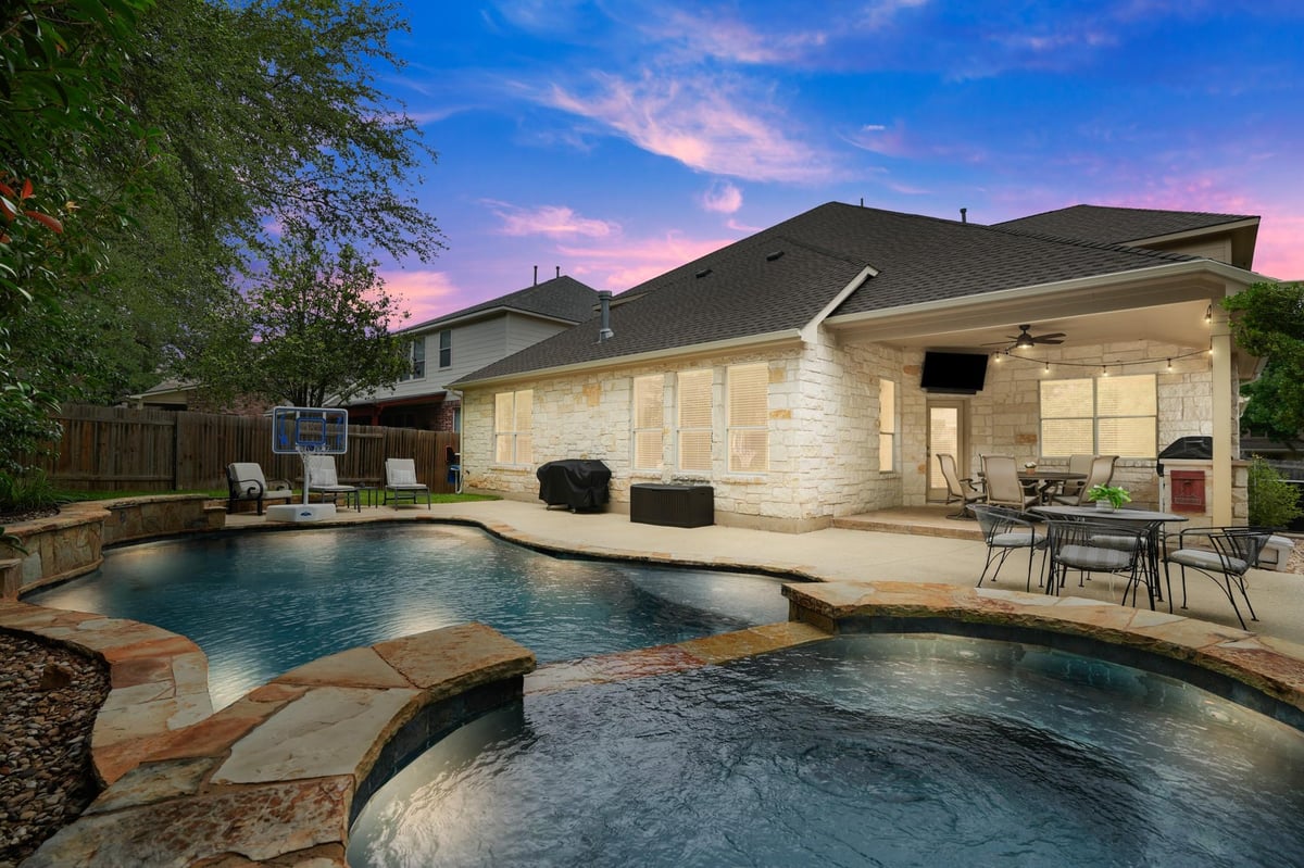 View 606 Victoria DR in Buttercup Creek Ph 05 Sec 08 606 Victoria DR - front exterior - Luxury home in Buttercup Creek Ph 05 Sec 08, Cedar Park, TX