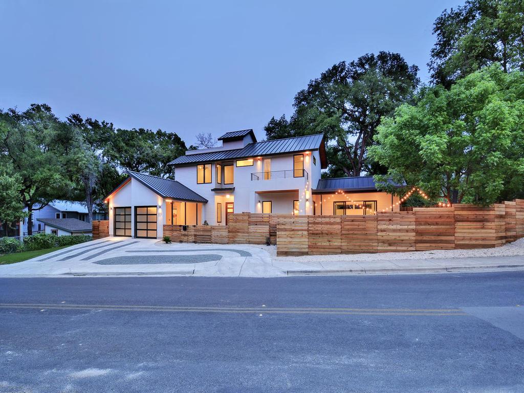 View 607 Dawson Rd in Bouldin Creek 607 Dawson Rd - property photo 1 - Luxury home in Bouldin Creek, Austin, TX