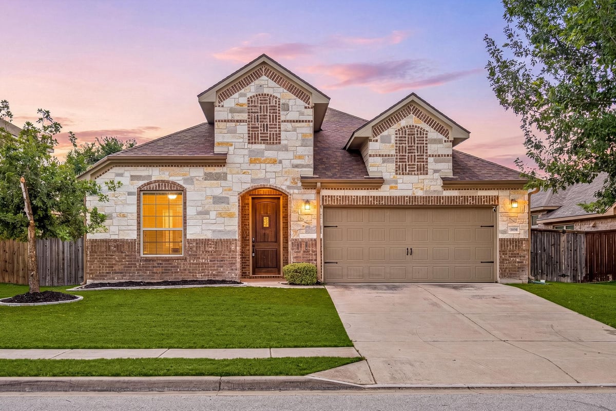 608 Purtis Creek LN - front exterior - Luxury home in Parkside at Mayfield Ranch, Georgetown, TX