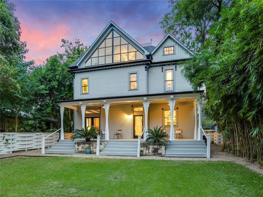 View 608 W Mary St in Bouldin Creek 608 W Mary St - property photo 1 - Luxury home in Bouldin Creek, Austin, TX