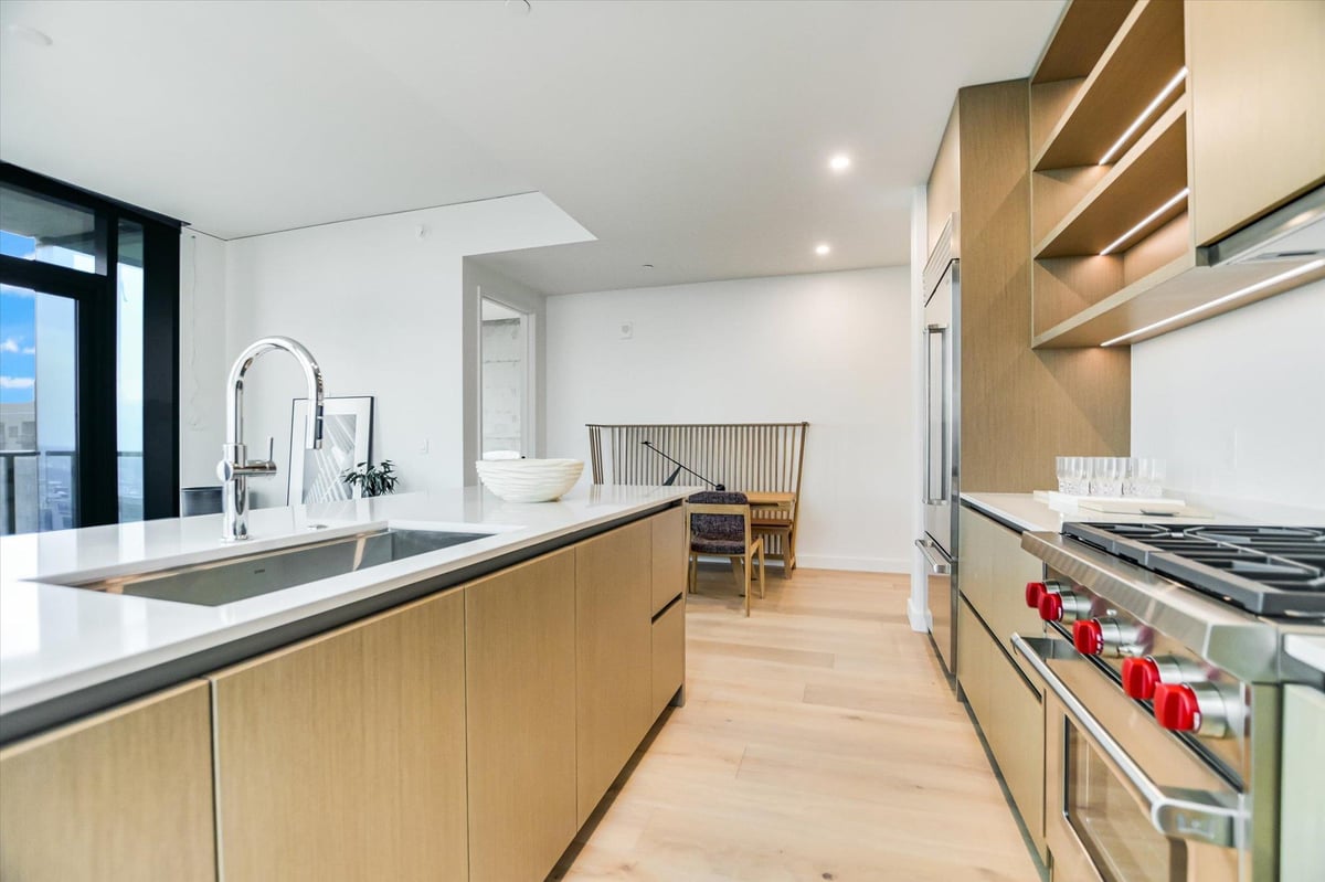 Bathroom at 610 Davis St Unit #1902 - 3 bed 3 bath home