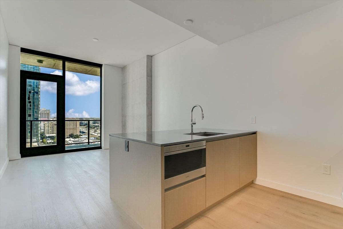 View 610 Davis St Unit #1810 in The Modern Austin Residences 610 Davis St Unit #1810 - front exterior - Luxury home in The Modern Austin Residences, Austin, TX