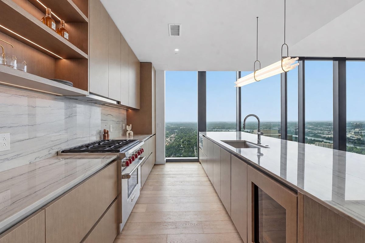View 610 Davis ST Unit #4301 in The Modern Austin Residences 610 Davis ST Unit #4301 - front exterior - Luxury home in The Modern Austin Residences, Austin, TX