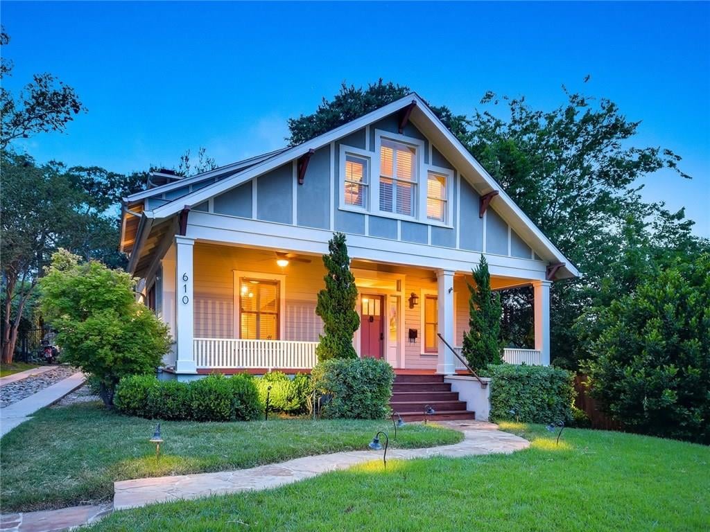 View 610 Harthan St in MLS Area 1B 610 Harthan St - property photo 1 - Luxury home in MLS Area 1B, Austin, TX