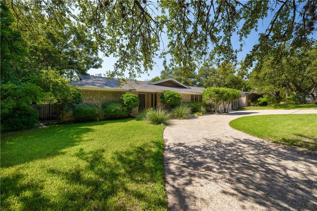 View 6100 Mountainclimb Dr in Northwest Hills Sec 04 6100 Mountainclimb Dr - property photo 1 - Luxury home in Northwest Hills Sec 04, Austin, TX
