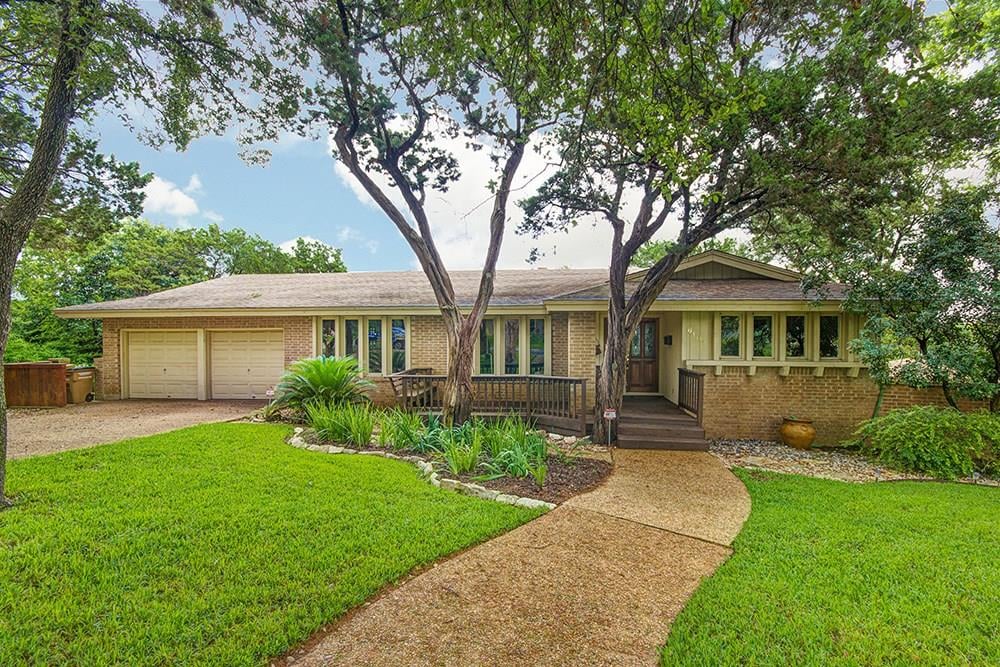 View 6107 Highland Hills Dr in Highland Hills 6107 Highland Hills Dr, photo 1, Highland Hills, Austin, TX