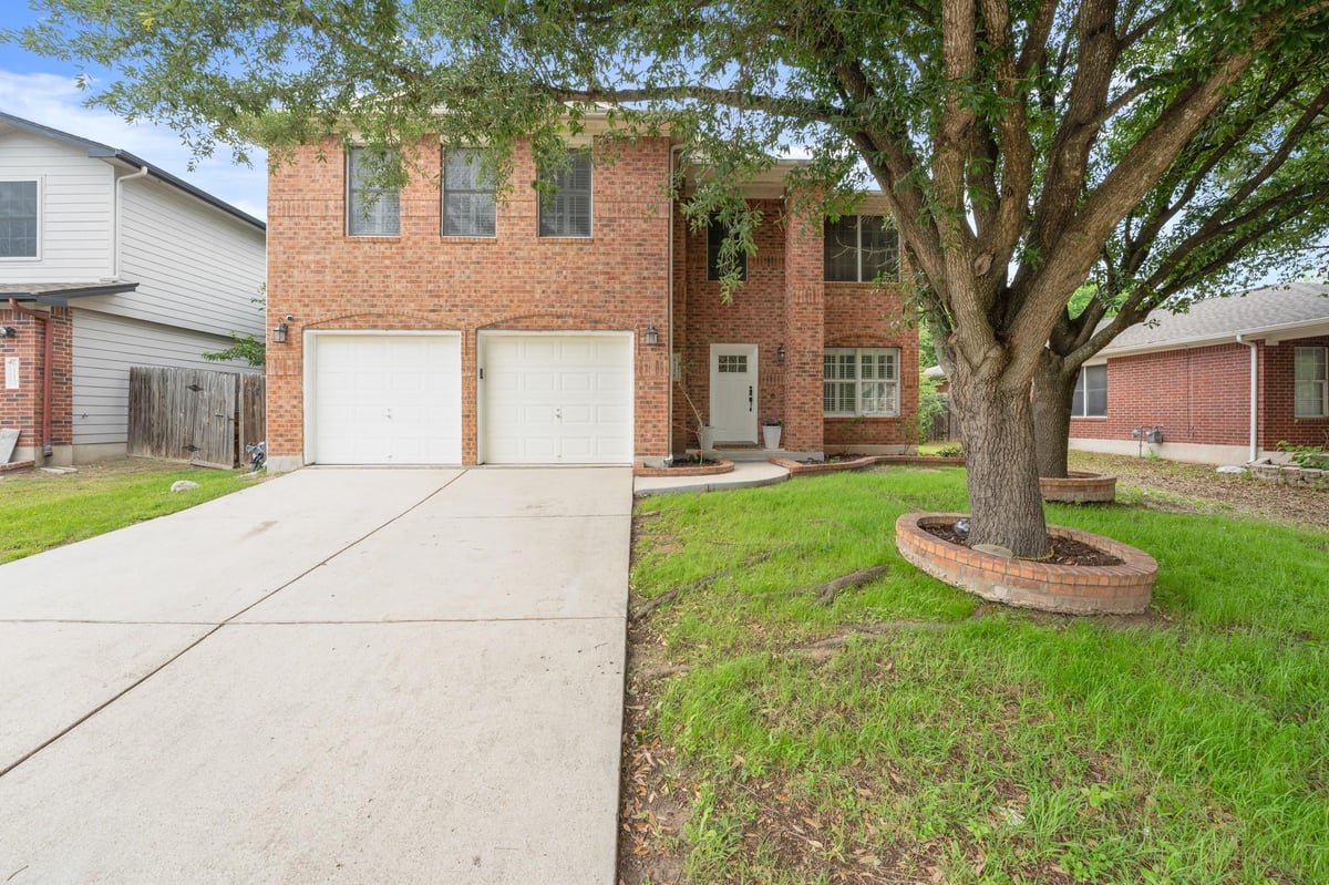 View 6116 Speyside DR in Speyside Sec 02 6116 Speyside DR - front exterior - Luxury home in Speyside Sec 02, Austin, TX