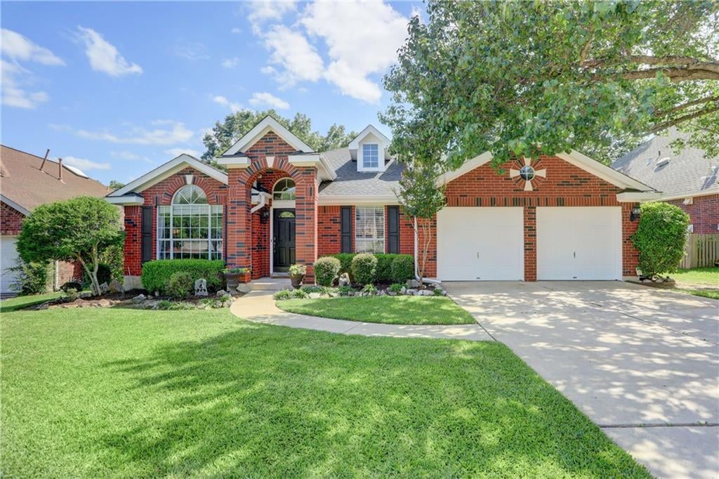 View 6117 Ginita Ln in Circle C Ranch Ph B Sec 03 6117 Ginita Ln - front exterior - Luxury home in Circle C Ranch Ph B Sec 03, Austin, TX