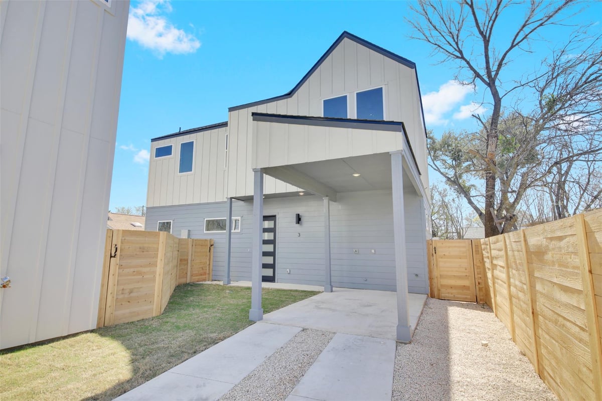 View 6119 Atwood ST Unit #3 in Willhoite 6119 Atwood ST Unit #3 - property photo 1 - Luxury home in Willhoite, Austin, TX