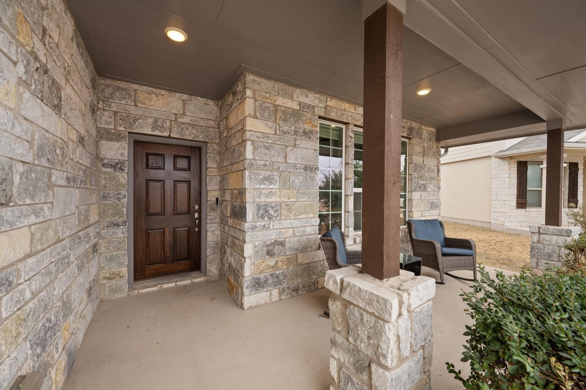 Living area at 6122 Genova Pl - 4 bed 3 bath home