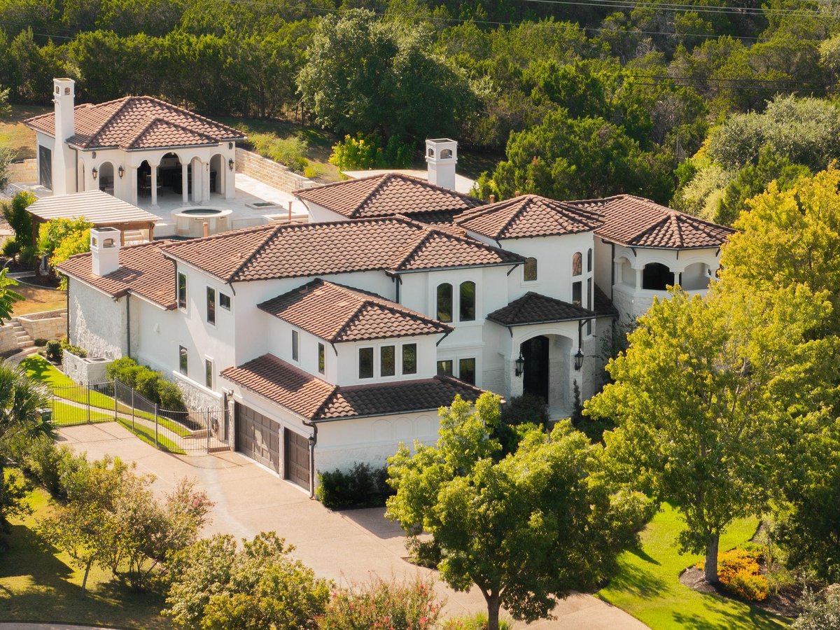 View 6125 Soter PKWY in Gaines Ranch Ph 01 6125 Soter PKWY - property photo 1 - Luxury home in Gaines Ranch Ph 01, Austin, TX