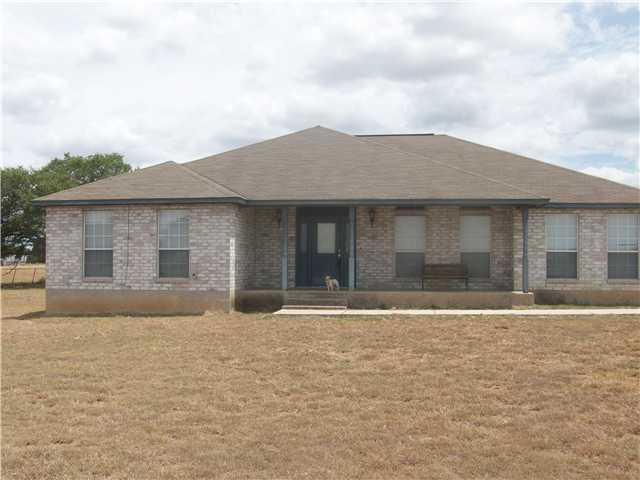 View 613 Callihan 613 Callihan - front exterior - Luxury home in Luling, TX