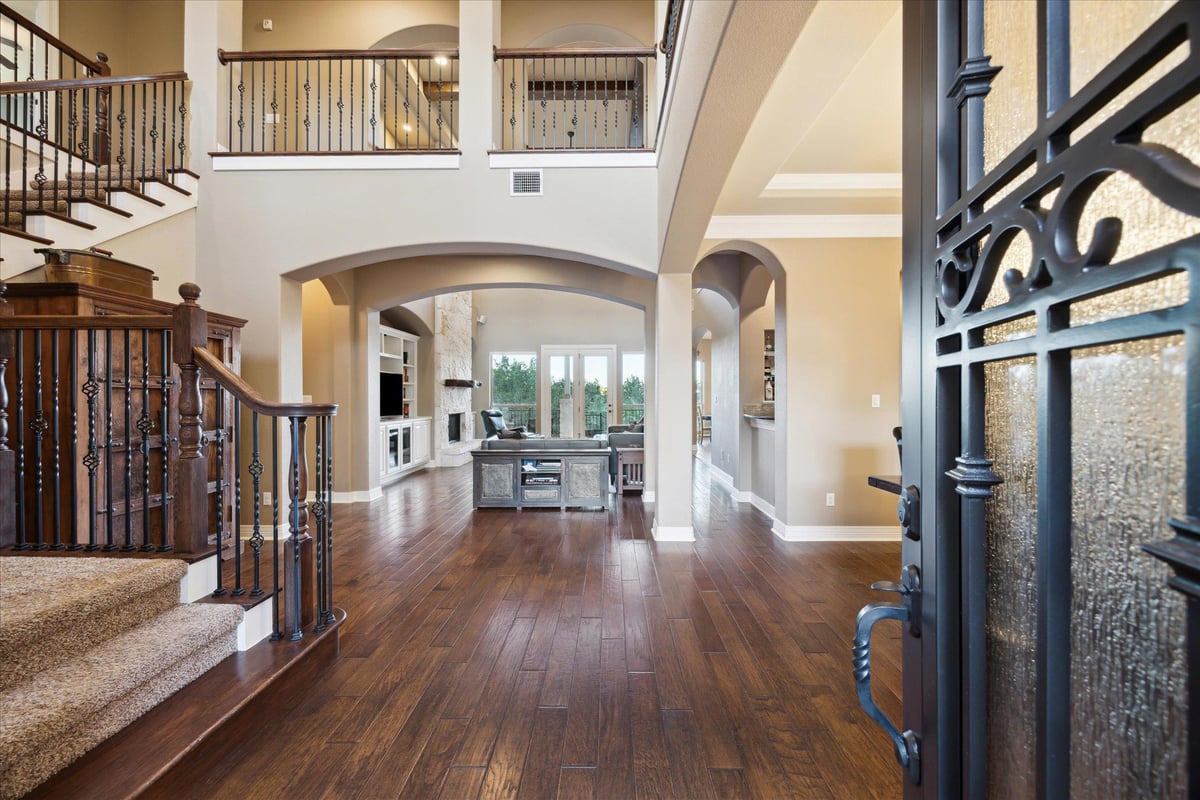 Living area at 613 Horseback Holw - 4 bed 3 bath home