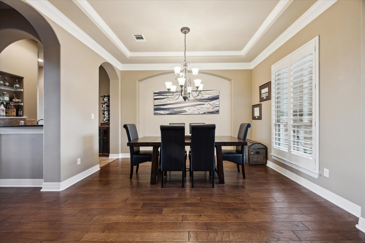 Kitchen at 613 Horseback Holw - 4 bed 3 bath home