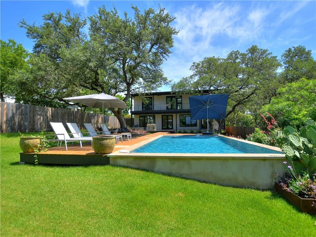 View 613 Terrell Hill DR in Loveless Add 613 Terrell Hill DR - property photo 1 - Luxury home in Loveless Add, Austin, TX