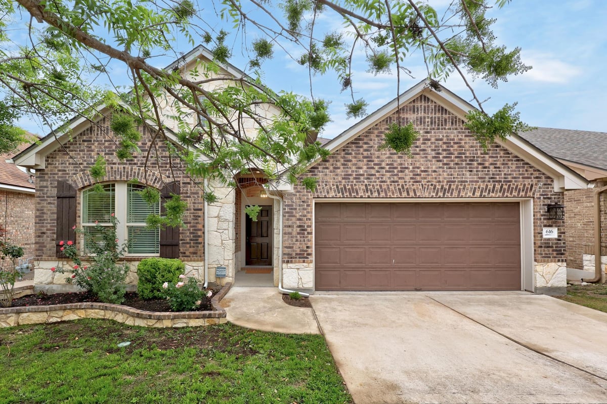 View 616 Loma Cedro Bnd in Vista Rdg Ph 2B 616 Loma Cedro Bnd - front exterior - Luxury home in Vista Rdg Ph 2B, Leander, TX