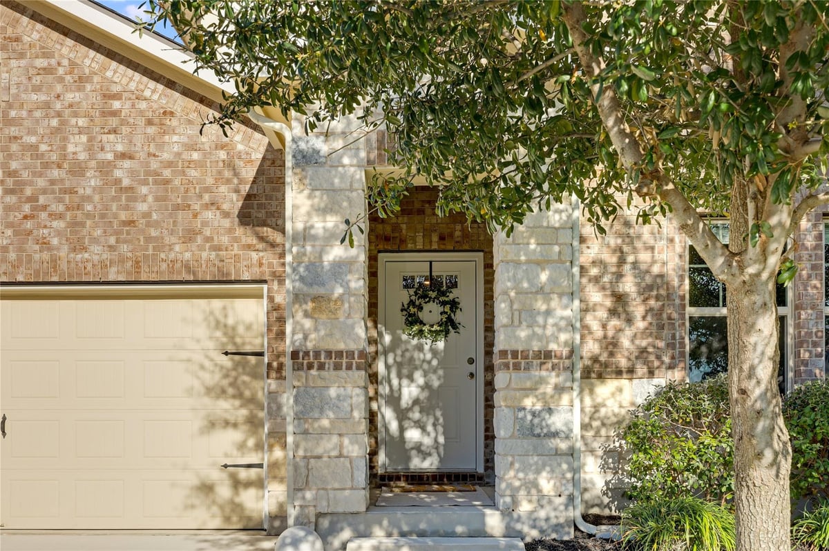 View 616 Sigourney Way in Stewart Crossing 616 Sigourney Way - front exterior - Luxury home in Stewart Crossing, Leander, TX